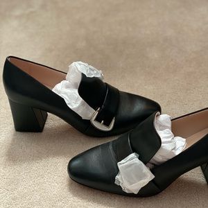 Brand new Kate Spade Loafer.